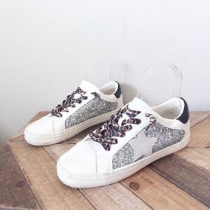 Modern Rush White and Silver Glitter Sneakers with Leopard Laces